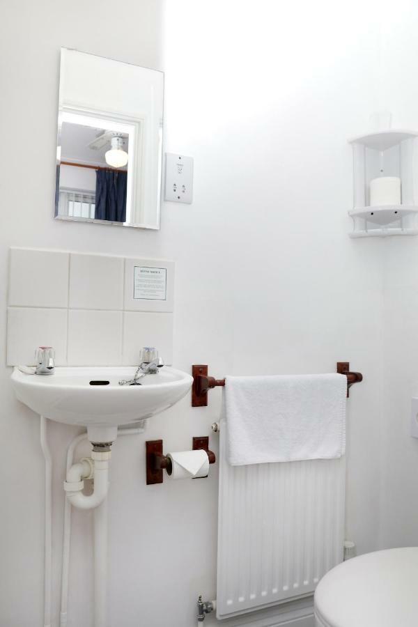 Atz&H Inn North Kyme Екстер'єр фото